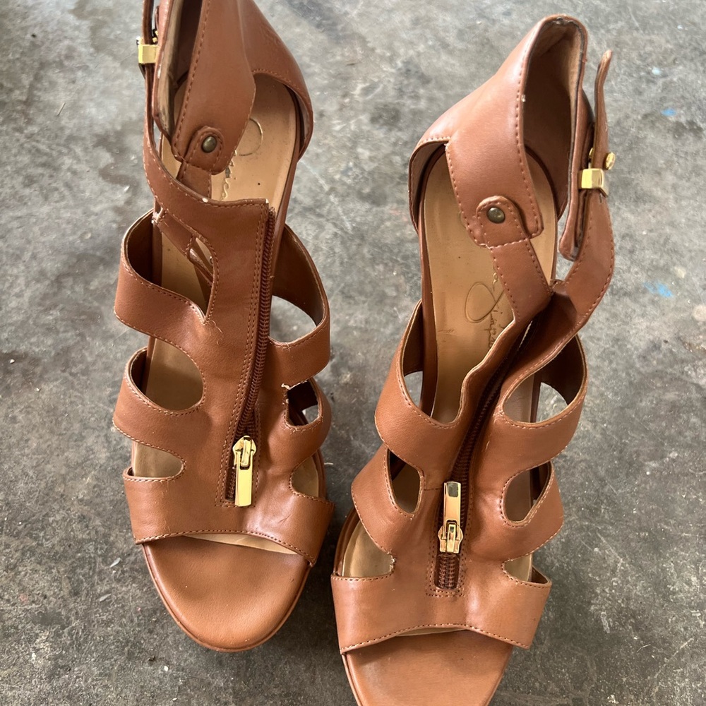 Jessica Simpson Brown Strappy Women's Heels